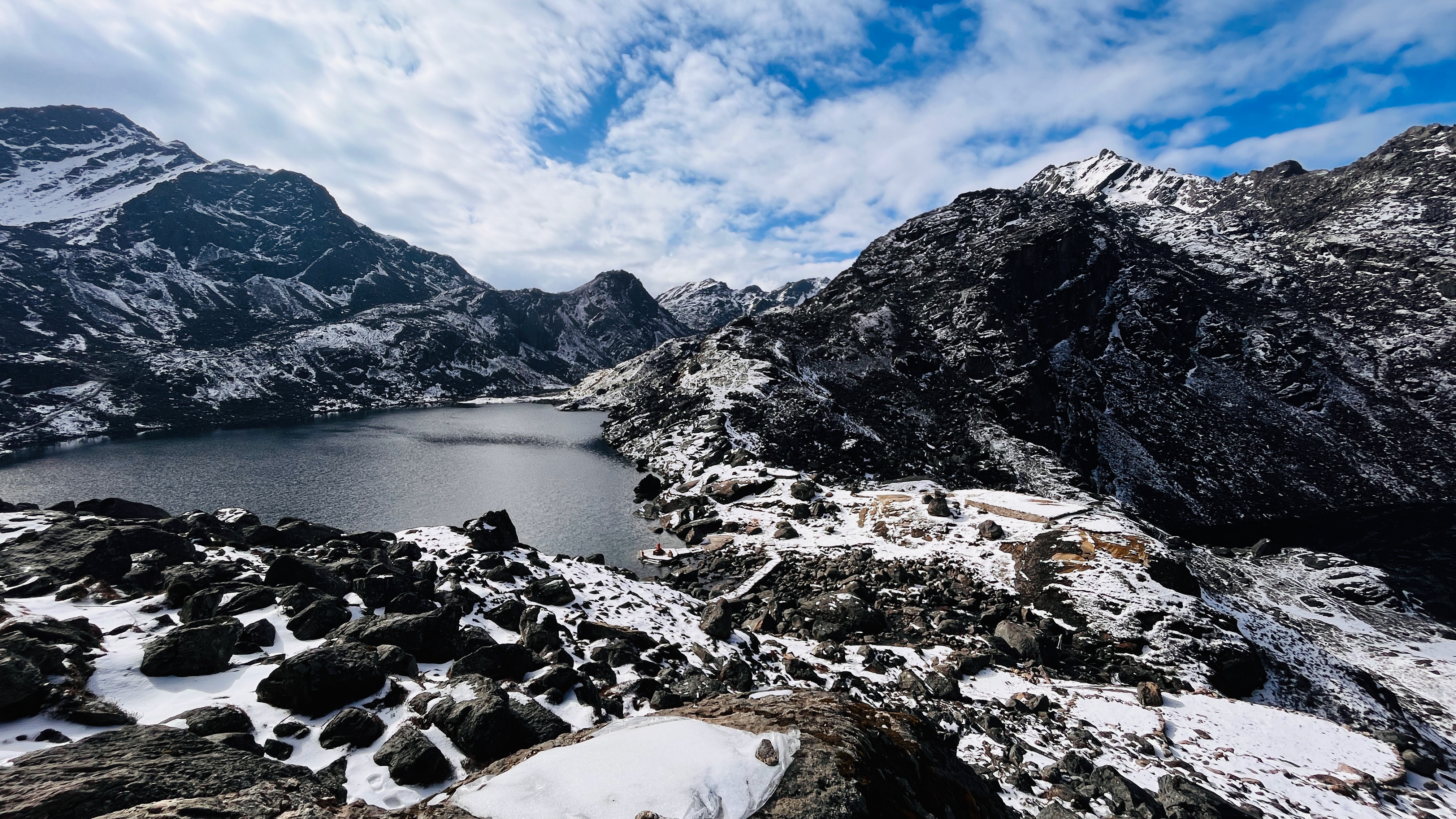 Gosaikunda Lake Trek